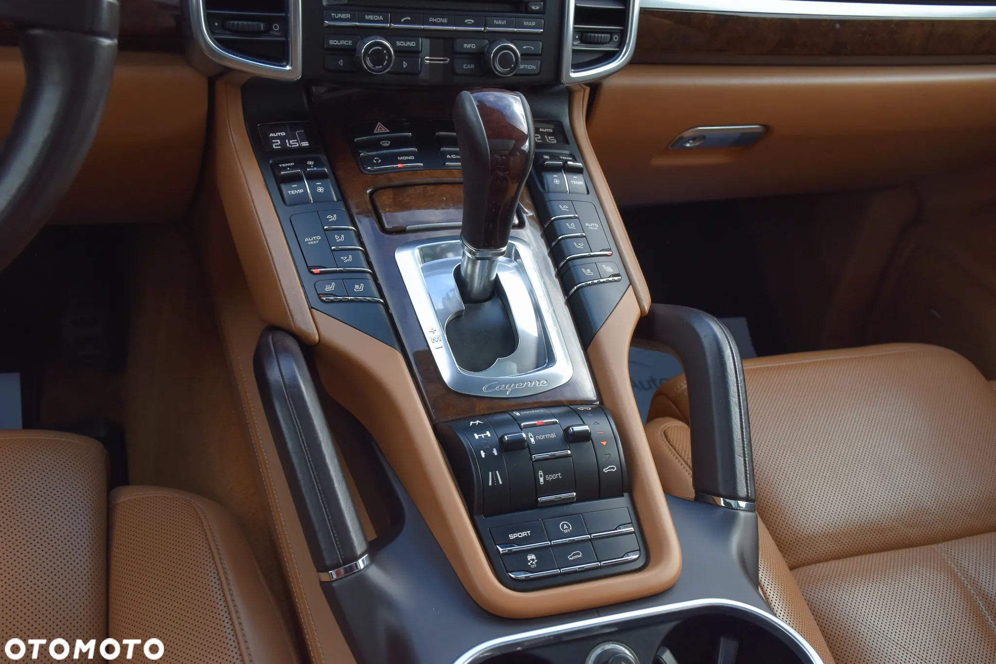 Porsche Cayenne Diesel Platinum Edition - 31