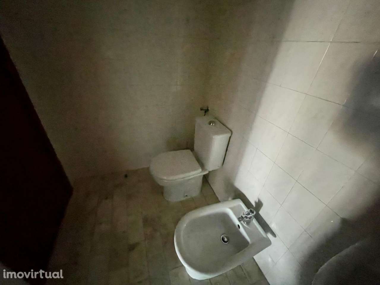 Apartamento T5 Duplex com Terraço, Lareira e Garagem em Zona Premium - Grande imagem: 4/25