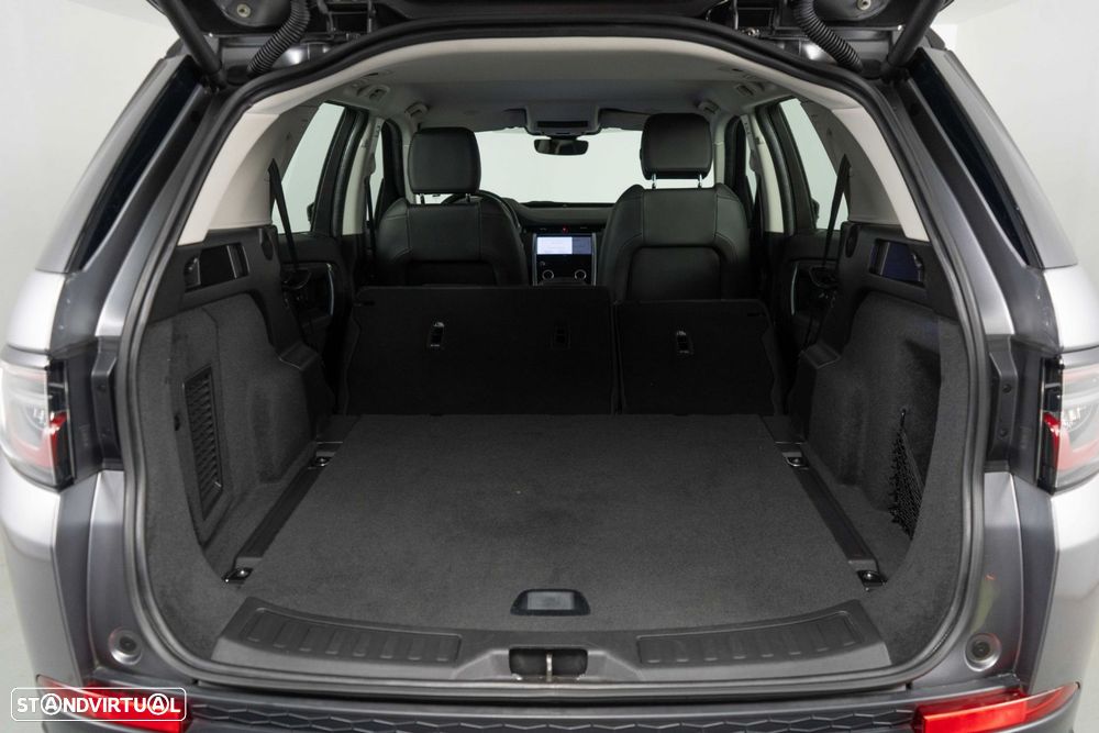 Land Rover Discovery Sport 1.5 I3 P300e AWD SE - 29