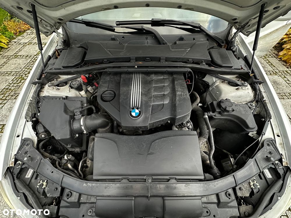 BMW Seria 3 316d - 24