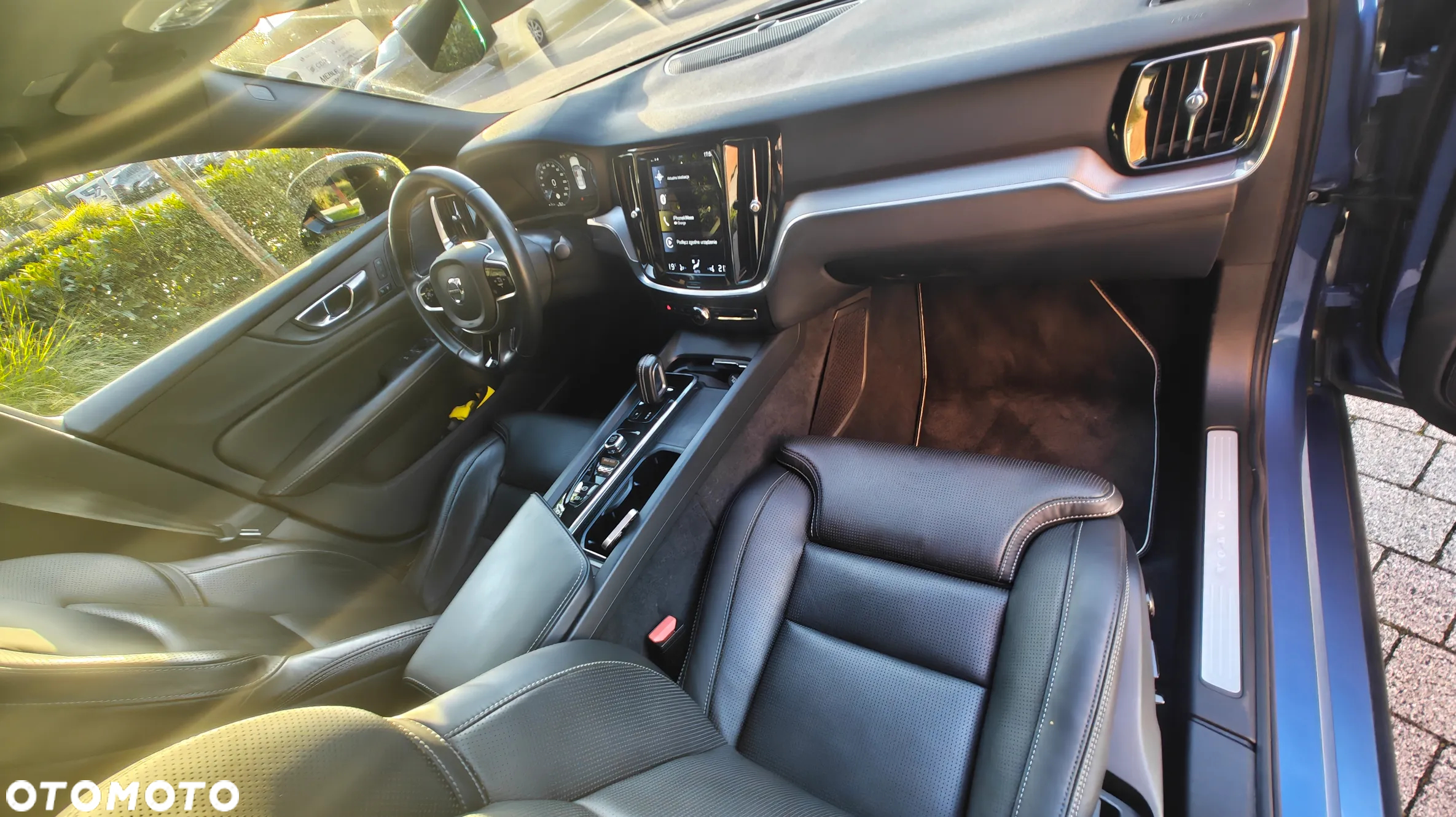 Volvo S60 B5 B AWD R-Design - 13