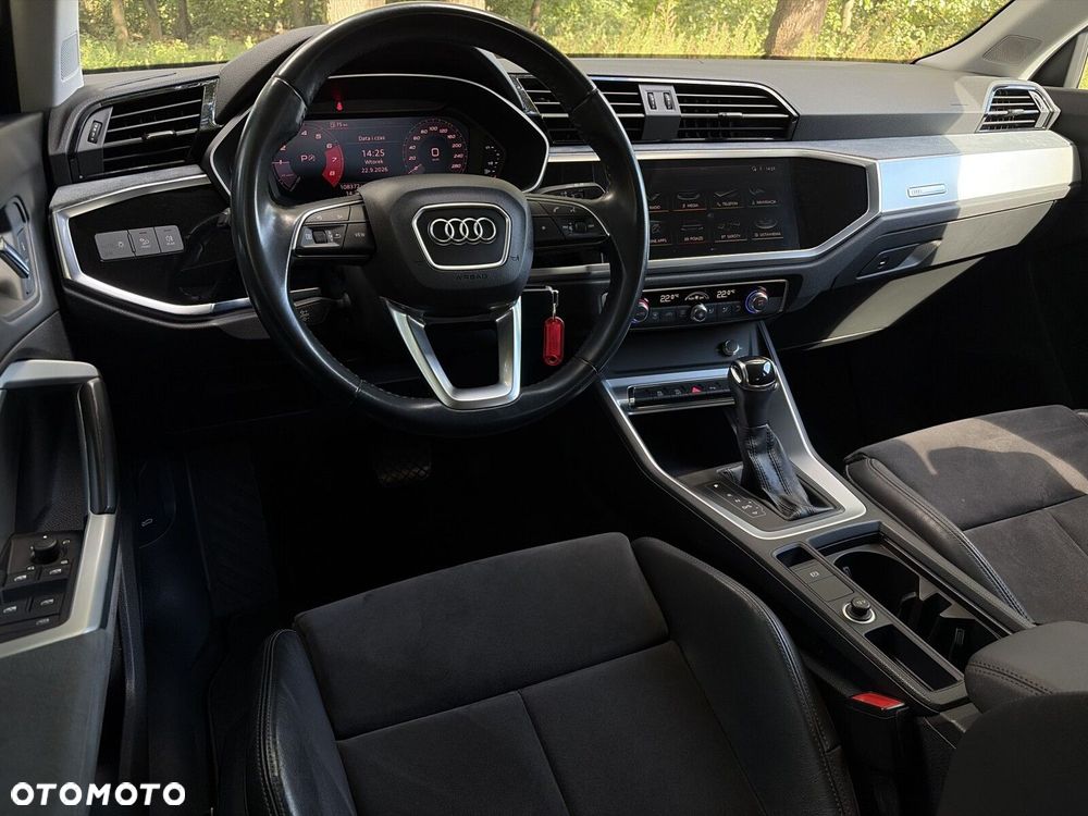 Audi Q3 - 11