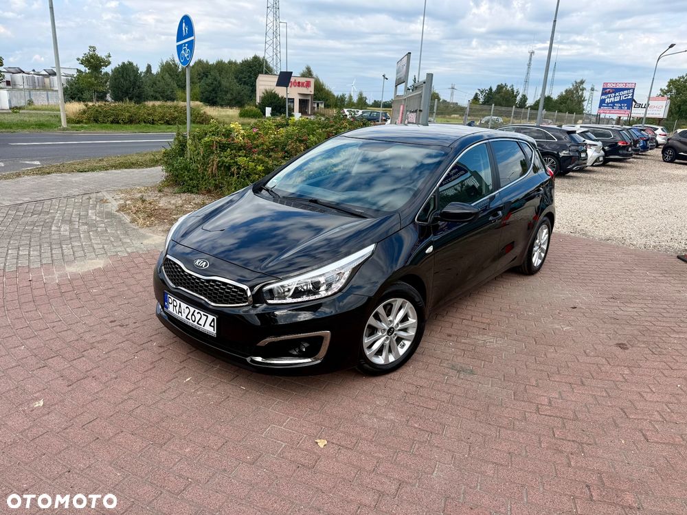 Kia Ceed 1.4 CVVT Dream-Team Edition - 2