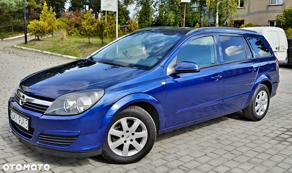 Opel Astra 1.4 Caravan Cosmo - 29