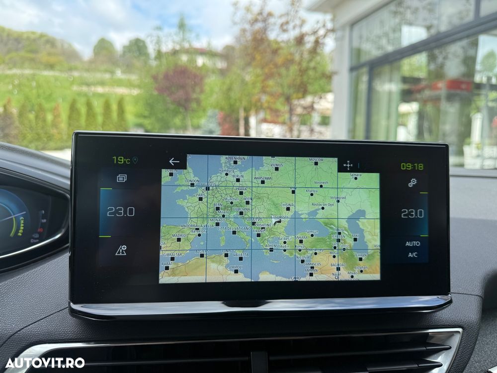 Peugeot 3008 225 e-EAT8 Allure Pack - 19