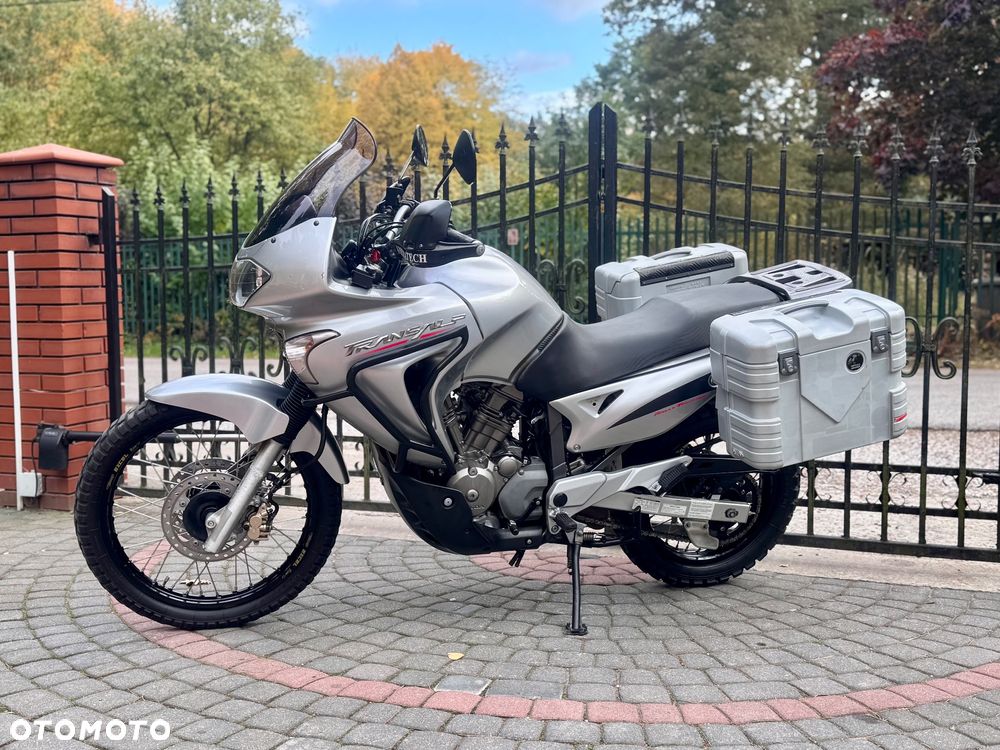 Honda XL - 6