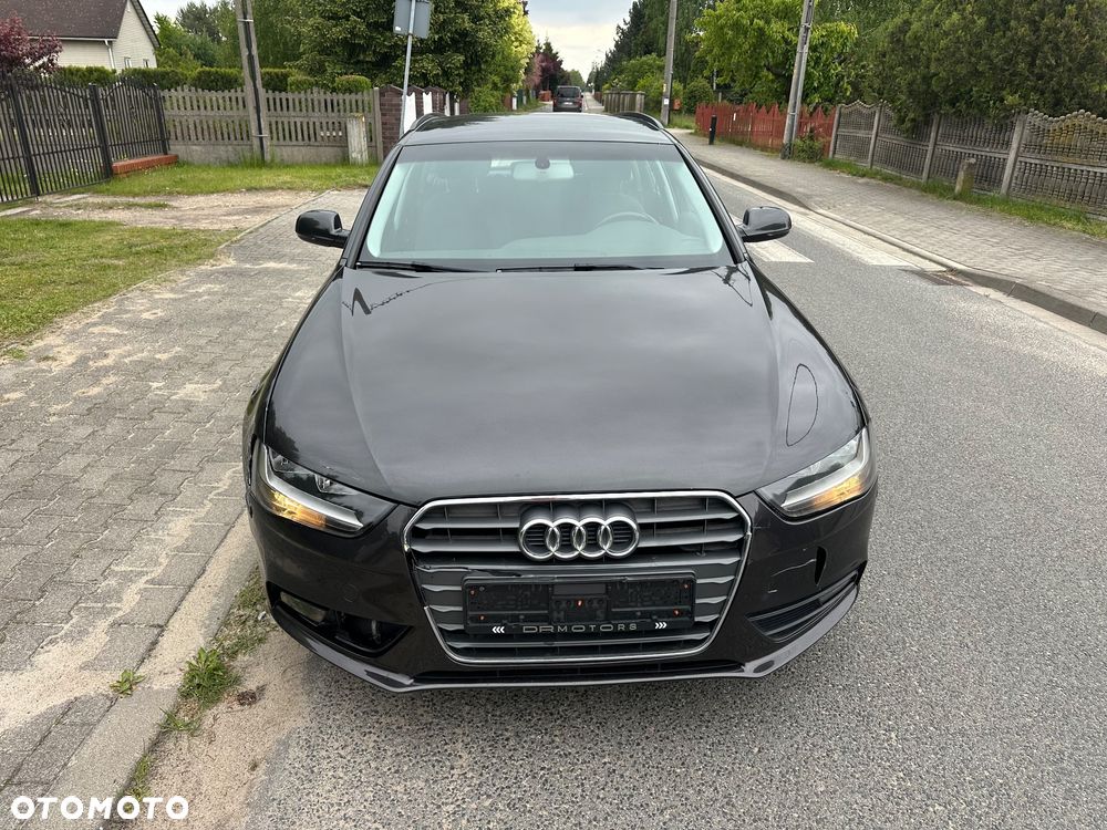 Audi A4 Avant 2.0 TDI DPF Ambiente - 2