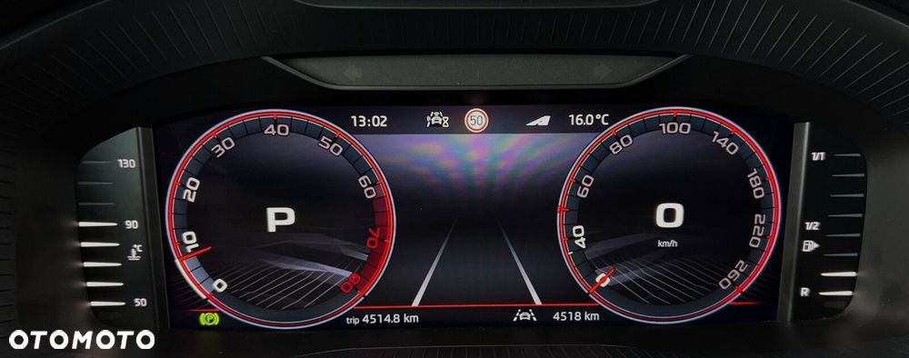 Skoda Karoq 1.5 TSI ACT Sportline DSG - 33