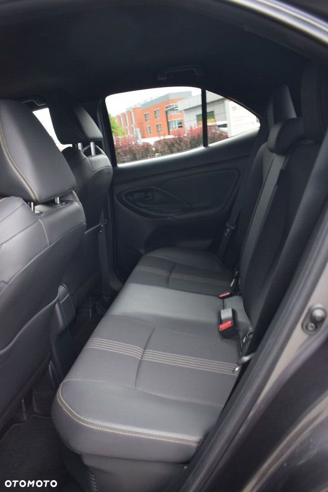 Toyota Yaris Cross Hybrid 1.5 Adventure - 15