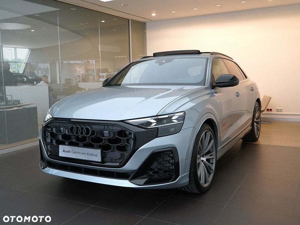 Audi Q8 - 2