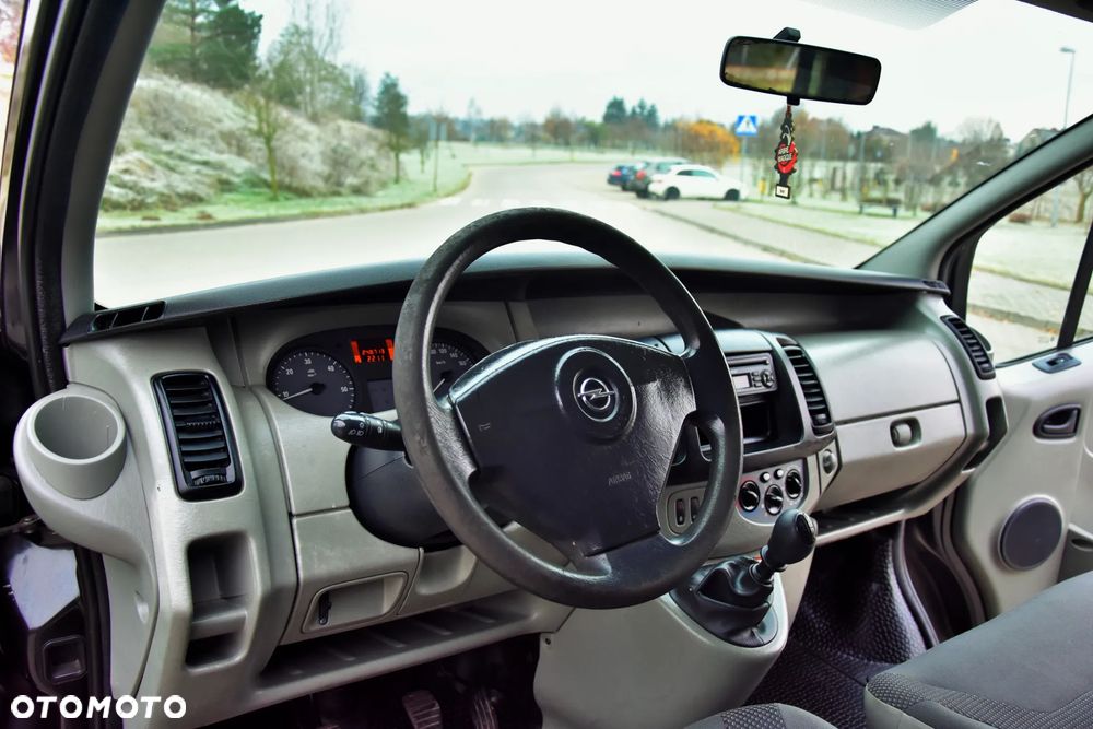 Opel VIVARO - 15