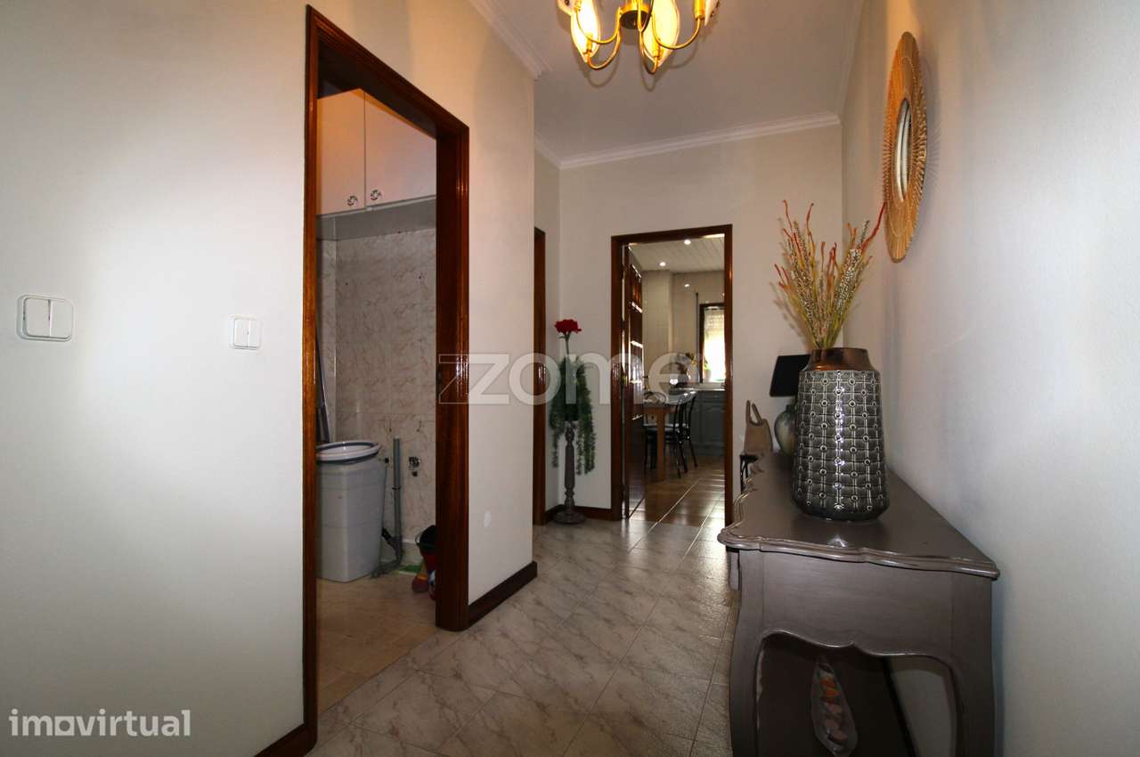 Apartamento T3, Taipas - Grande imagem: 5/23
