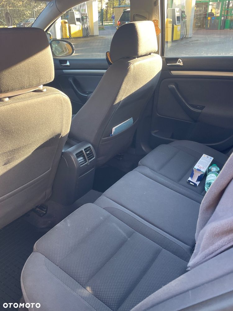 Volkswagen Golf 1.9 TDI Trendline - 12