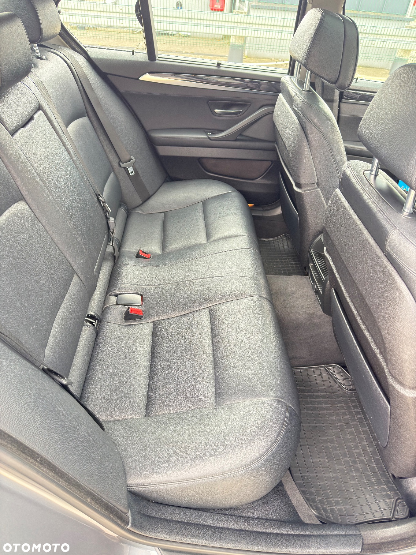 BMW Seria 5 525d xDrive Luxury Line - 23