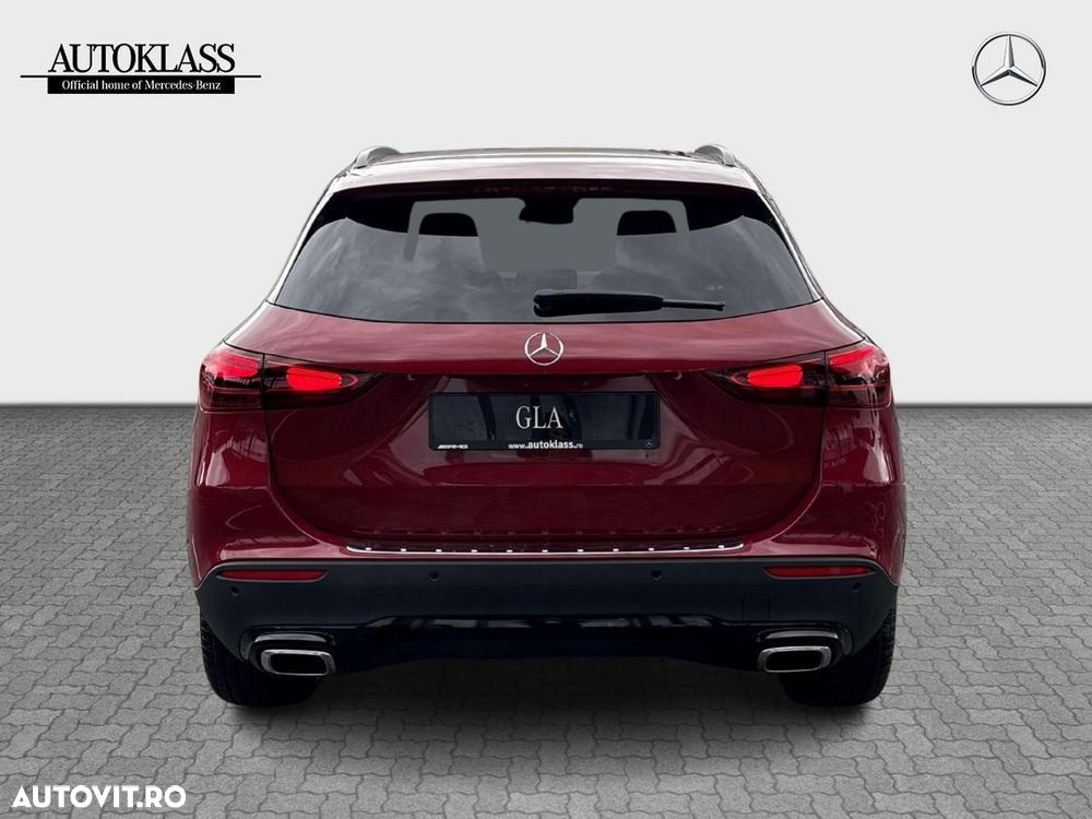 Mercedes-Benz GLA - 5