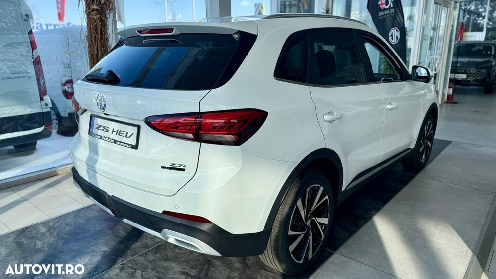 MG ZS HEV Hybrid+ Standard - 3