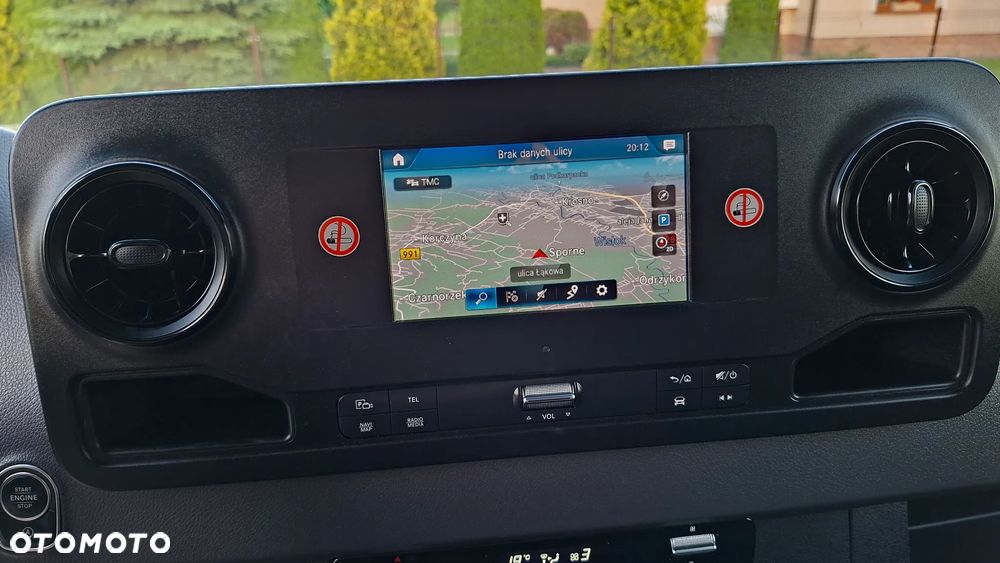 Mercedes-Benz Sprinter - 26