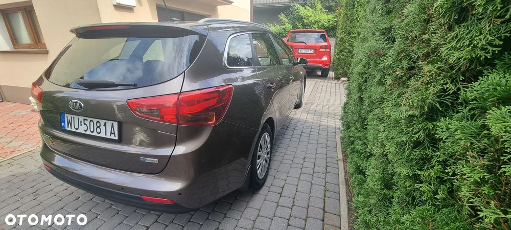 Kia Ceed Cee'd 1.6 GDI Business Line - 4