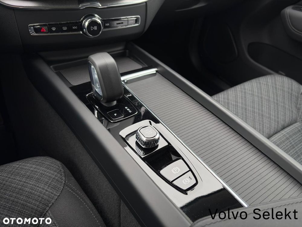 Volvo XC 60 - 36