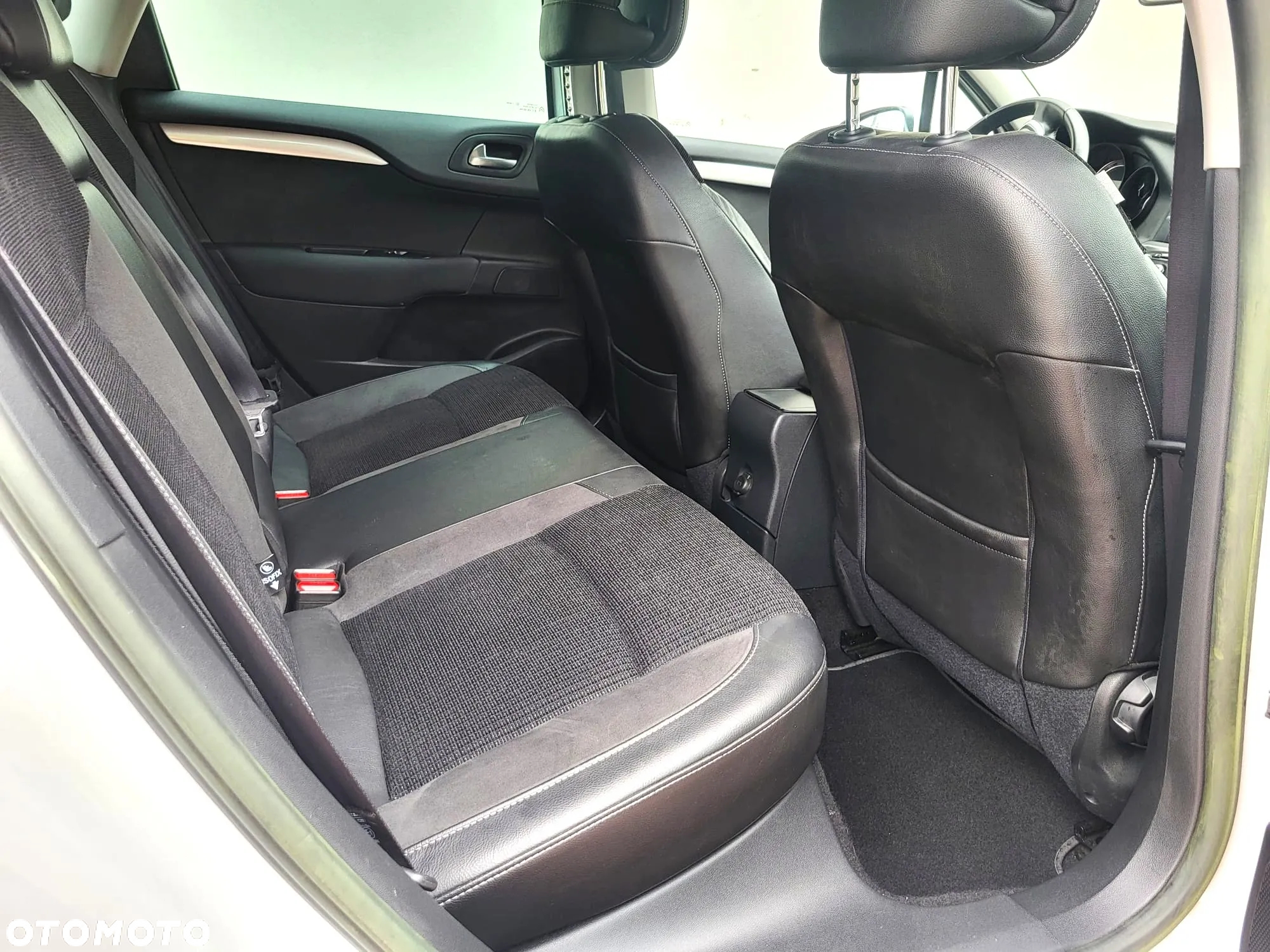 Citroën C4 1.6 VTi Exclusive - 12