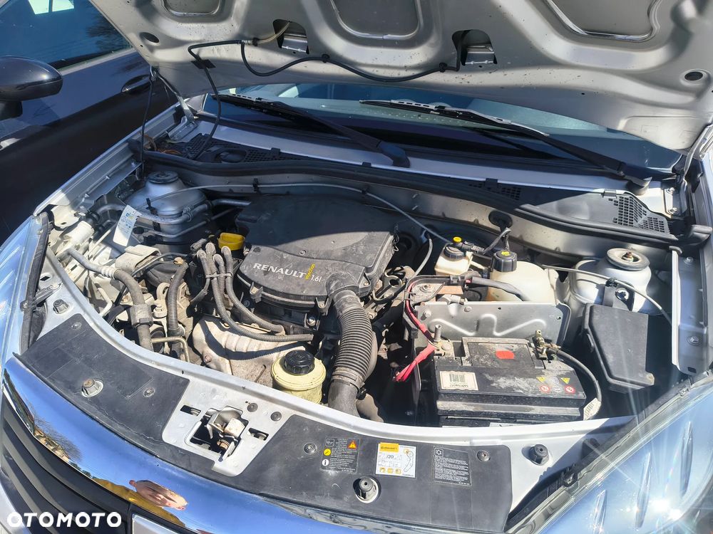 Dacia Sandero 1.6 MPI Laureate - 27