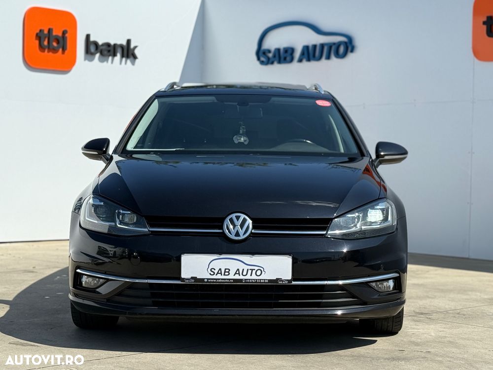 Volkswagen Golf - 2
