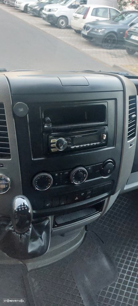 Mercedes-Benz Sprinter 906.213 - 17