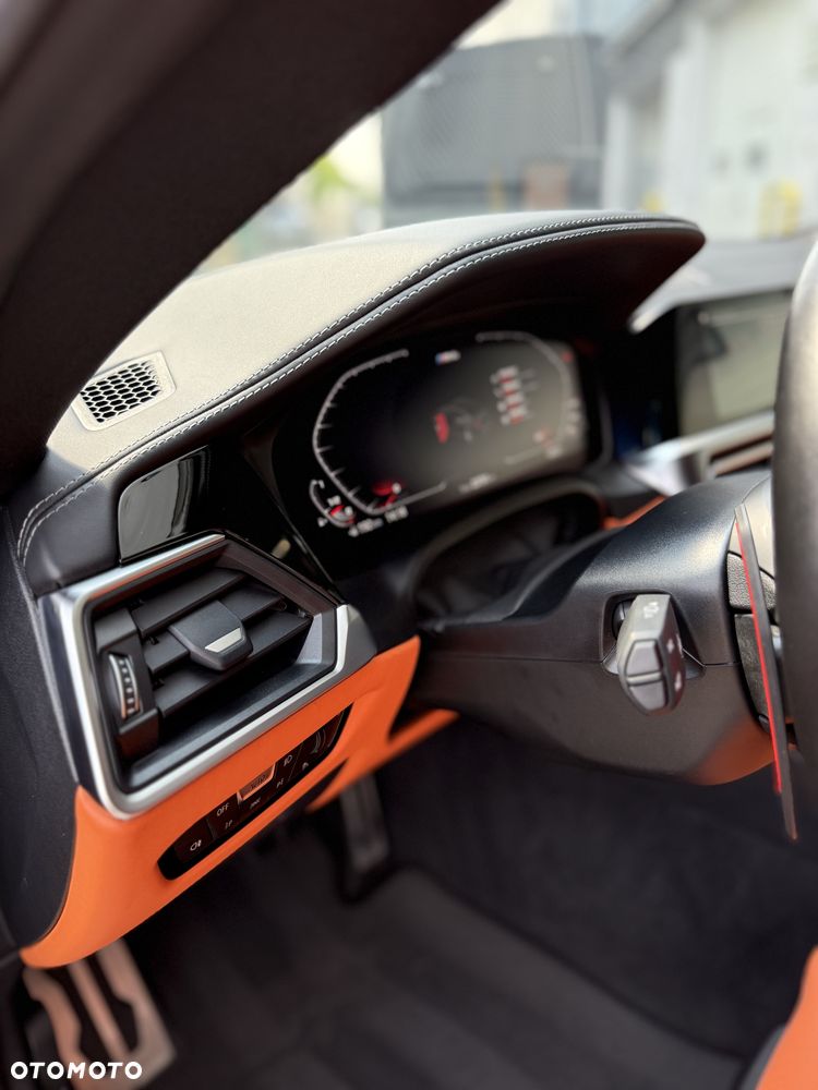 BMW M4 Competition M xDrive - 26