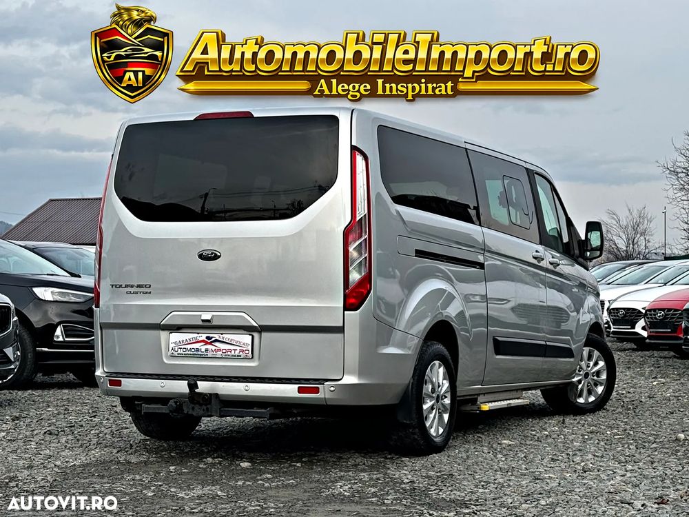 Ford Tourneo Custom 320 L2H1 VA Titanium - 4