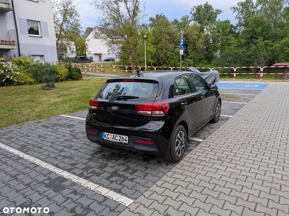 Kia Rio 1.2 Sensation - 4