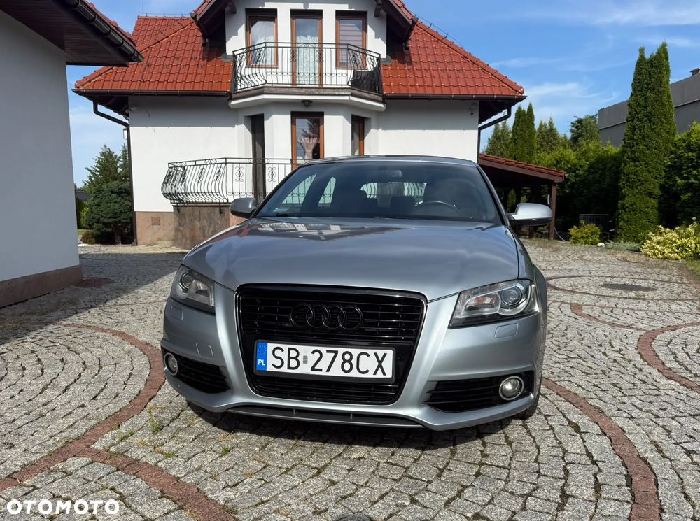 Audi A3 3-drzwiowe 2.0 TDI DPF S tronic Ambition - 1