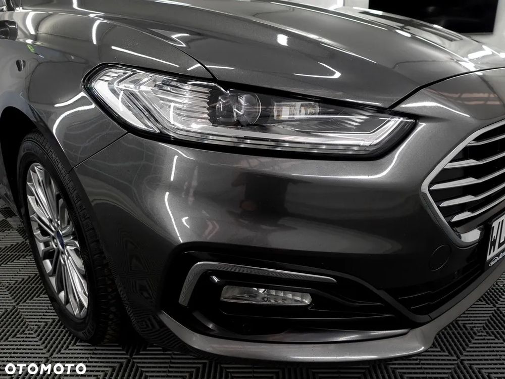 Ford Mondeo 2.0 EcoBlue Titanium - 25