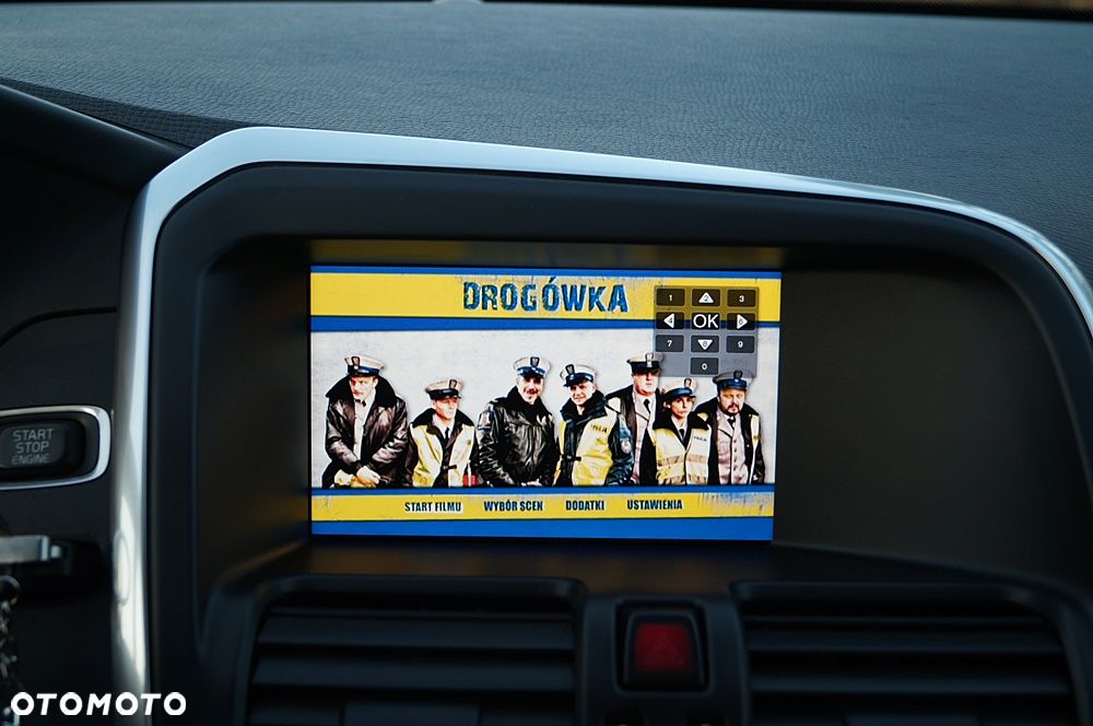 Volvo XC 60 D4 Edition Pro - 32