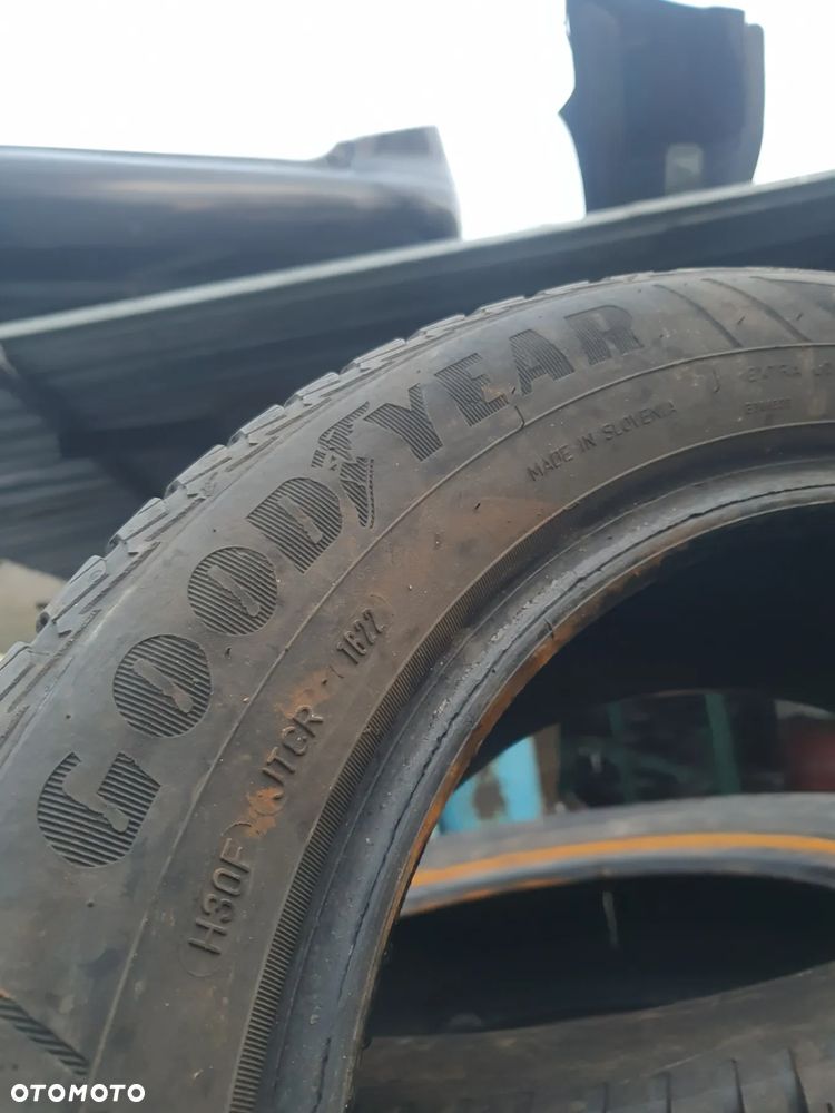 Opony Goodyear 205 55 16 4season - 4
