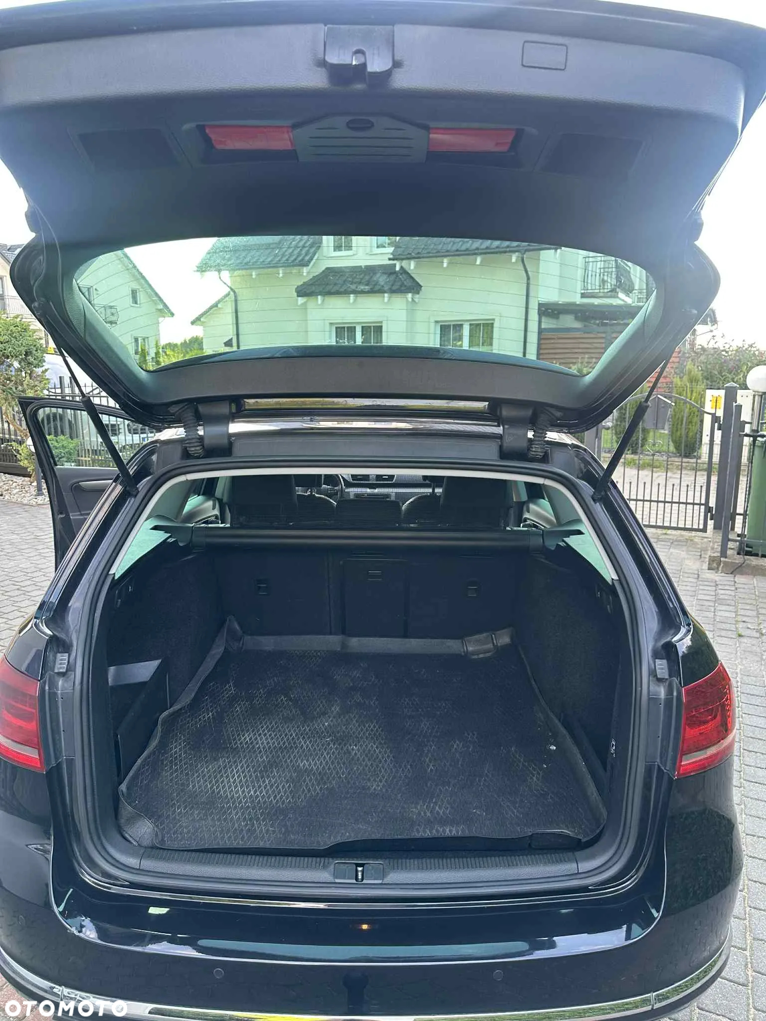 Volkswagen Passat 2.0 TDI 4Mot Highline DSG - 29