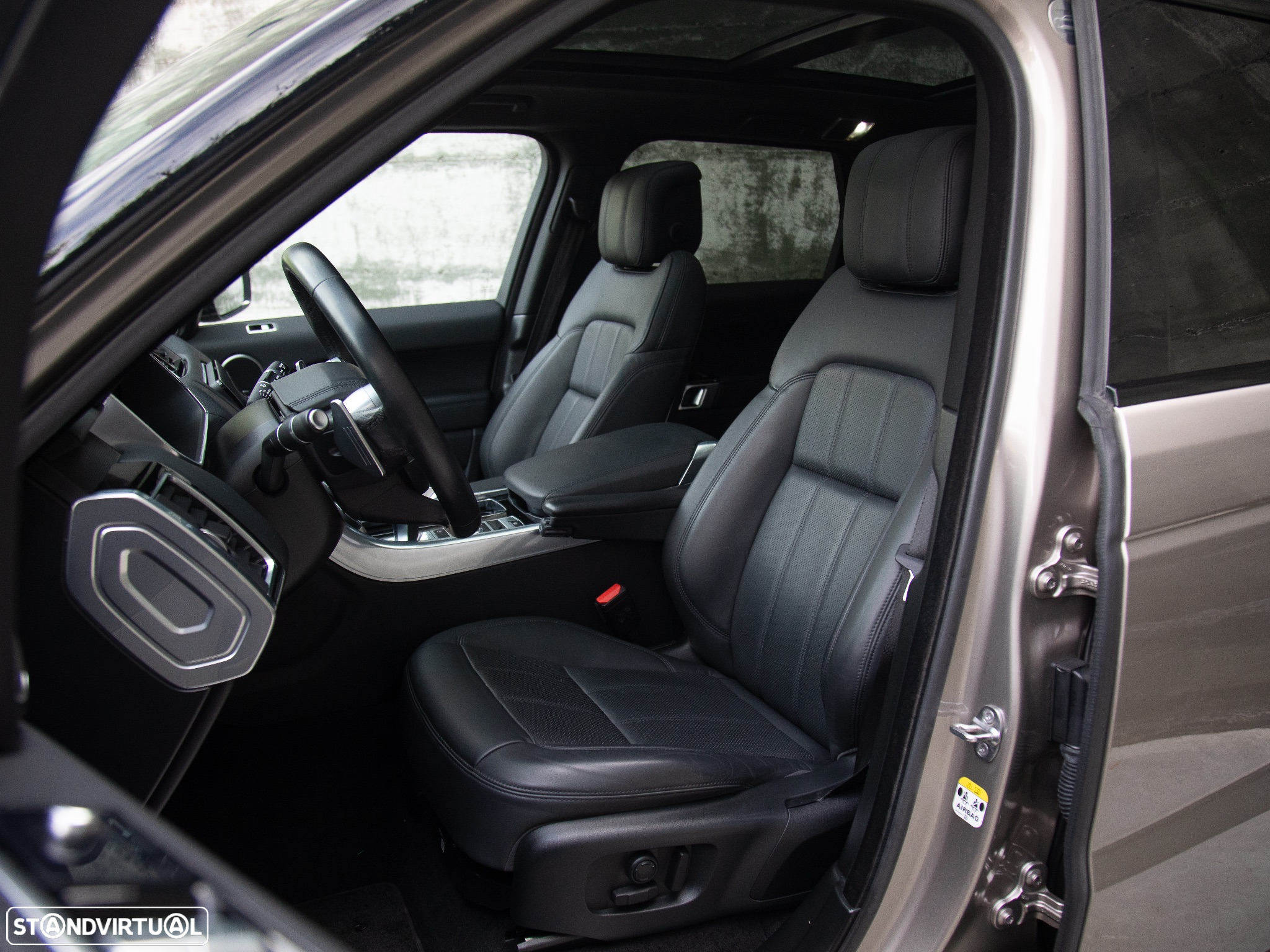 Land Rover Range Rover Sport P440e Hybrid Dynamic HSE - 16