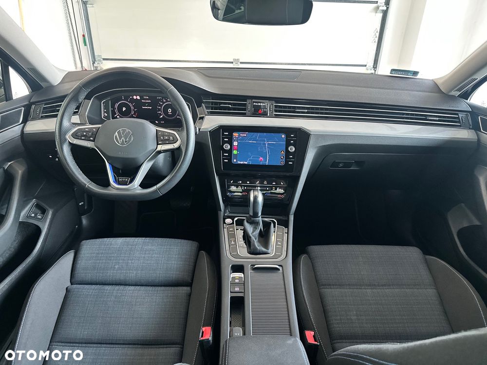 Volkswagen Passat - 15
