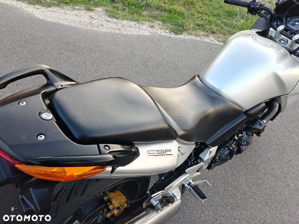 Honda CBF - 9