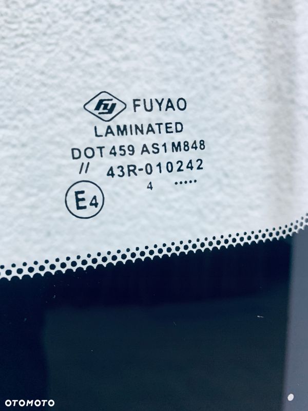 Szyba przednia przednia TOYOTA YARIS III 2011-2020 - 3