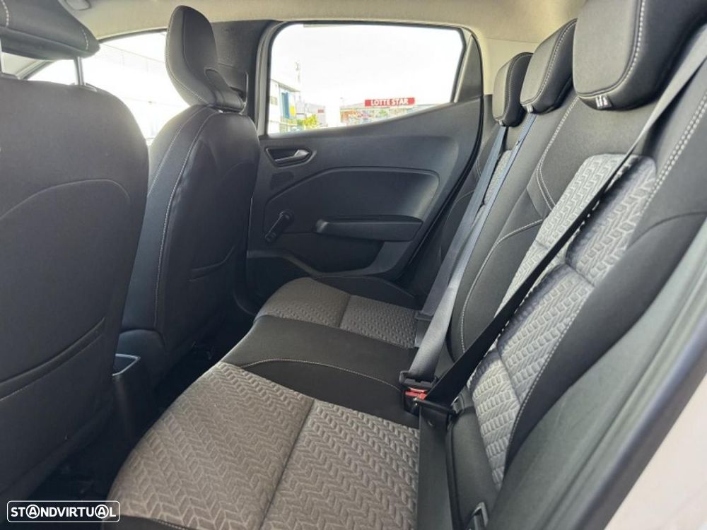 Renault Clio 1.0 TCe RS Line - 25