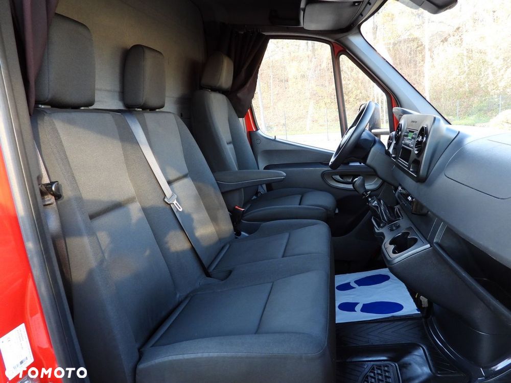 Mercedes-Benz SPRINTER 316 PLANDEKA WINDA 8 PALET WEBASTO TEMPOMAT KLIMATYZACJA  160KM - 39