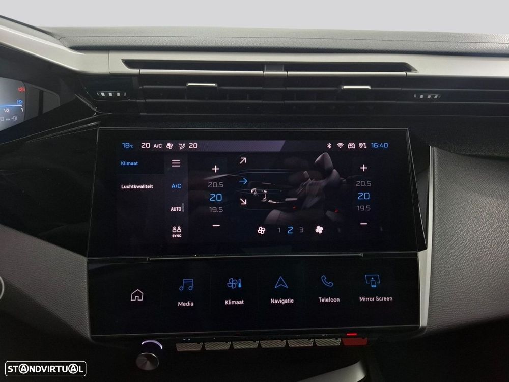 Peugeot 408 - 10