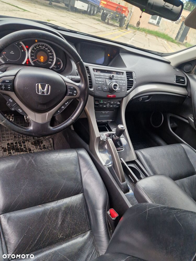 Honda Accord - 8