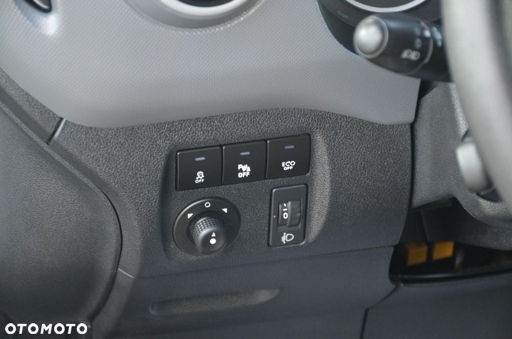 Peugeot Partner - 21