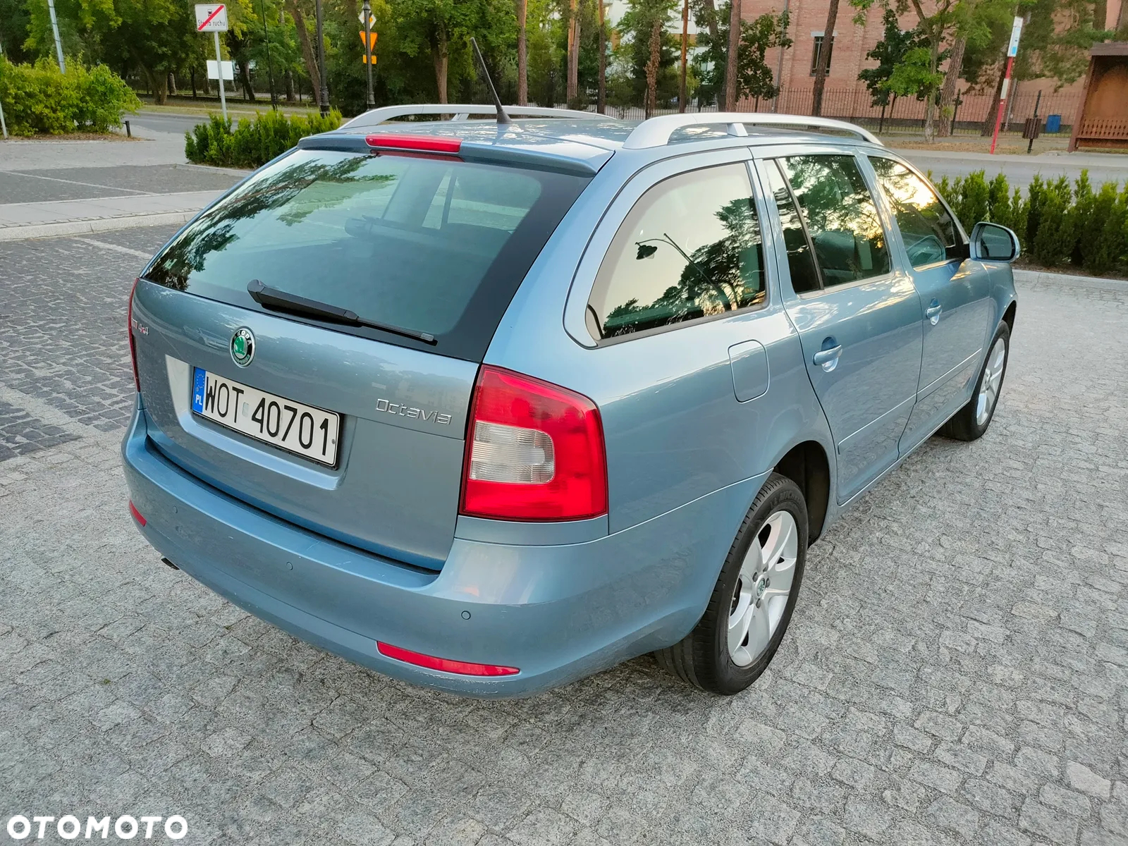 Skoda Octavia 2.0 TDI DPF 4x4 Elegance - 12