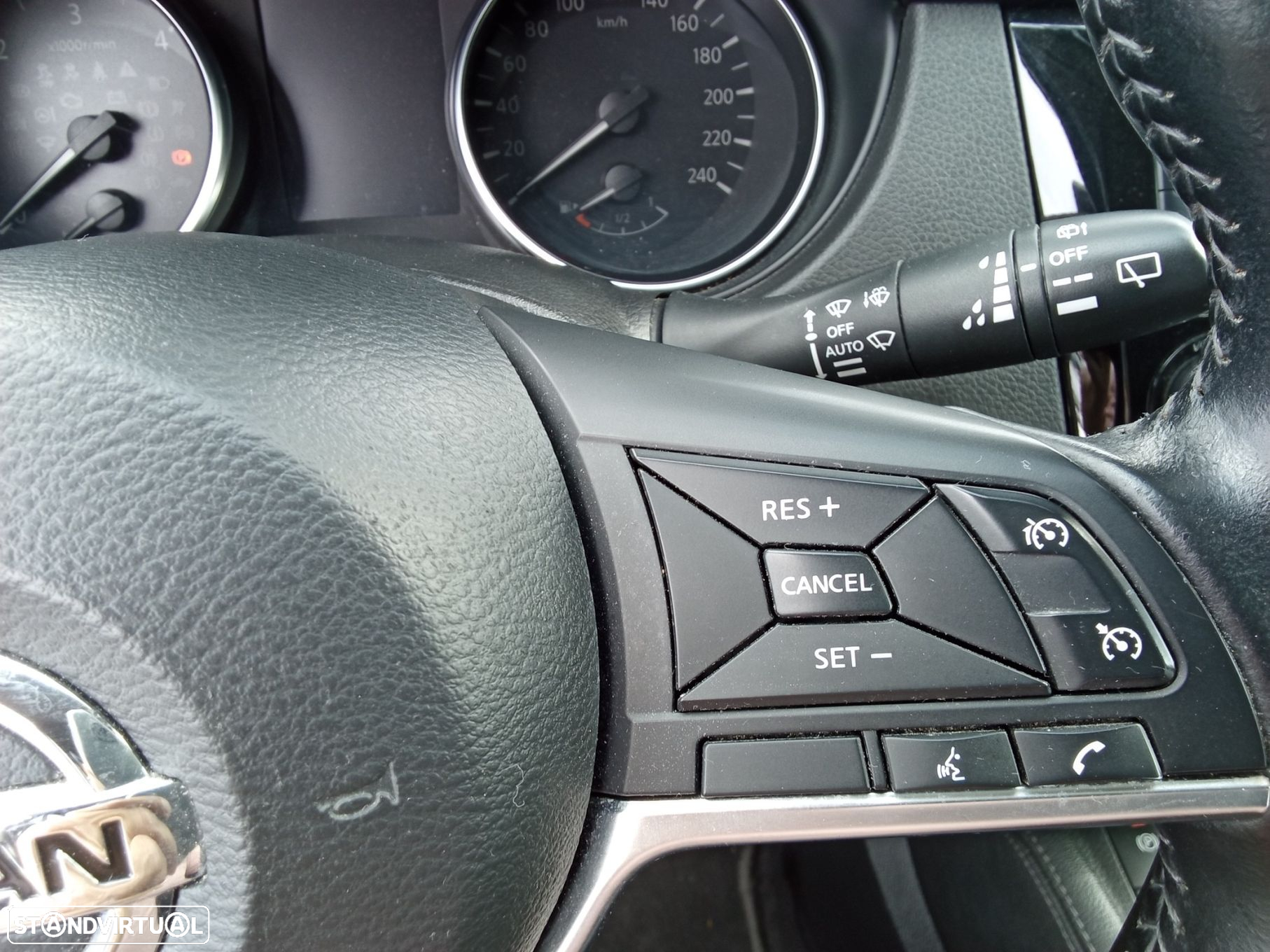 Nissan Qashqai 1.5 dCi Acenta C/Barras de Tejadilho - 15