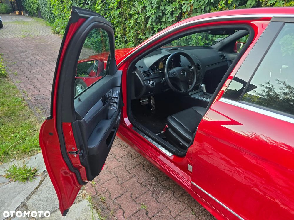 Mercedes-Benz Klasa C 350 CDI Avantgarde 4-Matic - 13