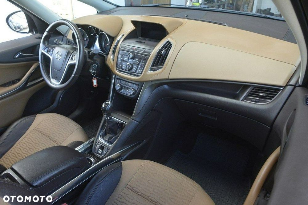 Opel Zafira 2.0 CDTI Cosmo - 18