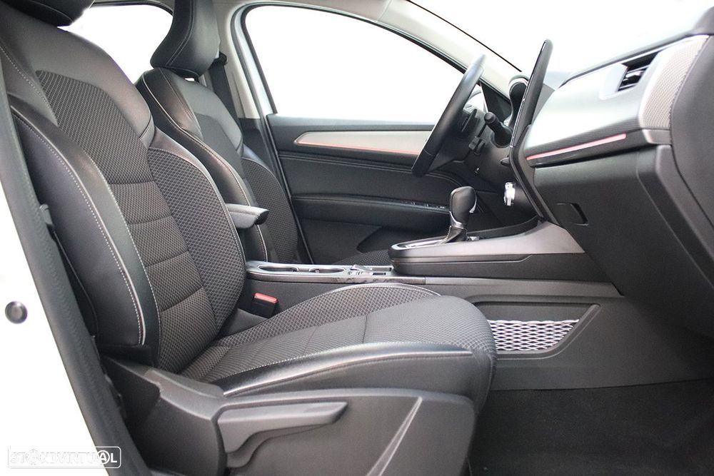 Renault Arkana 1.3 TCe Techno EDC - 22