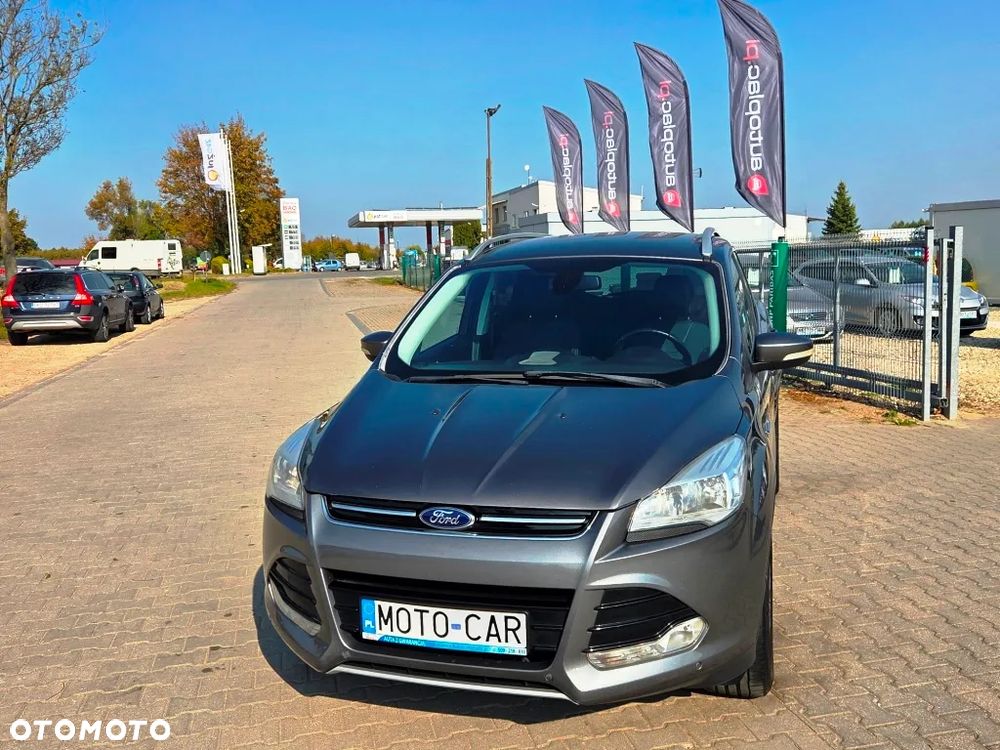 Ford Kuga 2.0 TDCi 2x4 Titanium - 20